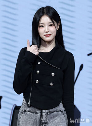 【フォト】LOONA・cignature・ユーチューバーが集まったガールズバンド「LATENCY」デビュー