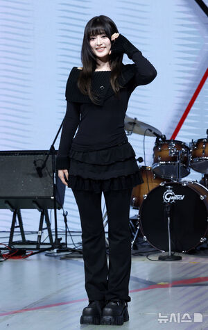 【フォト】LOONA・cignature・ユーチューバーが集まったガールズバンド「LATENCY」デビュー