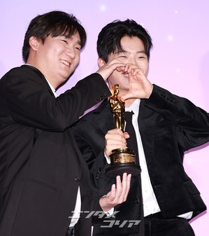 【フォト】一堂に会した『KPOPガールズ！　デーモン・ハンターズ』の主役たち