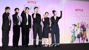 【フォト】一堂に会した『KPOPガールズ！　デーモン・ハンターズ』の主役たち