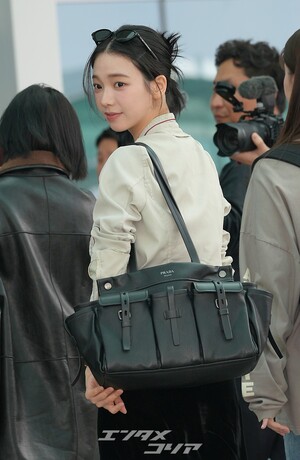 【フォト】ジャカルタに向かうaespaカリナ＆ウィンター、優劣つけ難い美しさ