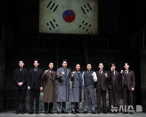 【フォト】ソン・イルグク＆オ・マンソク出演、ミュージカル『ハーグ』プレスコール