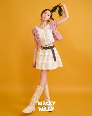 【フォト】aespaジゼル、「Wacky WiLLy」をまとい甘い夏のムード