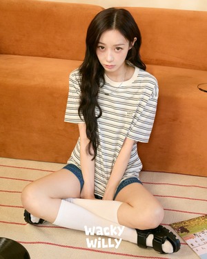 【フォト】aespaジゼル、「Wacky WiLLy」をまとい甘い夏のムード