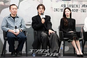 【フォト】懇談会に臨む『誰だって無価値な自分と闘っている』のキャストたち