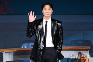 【フォト】ポーズを取るNETFLIXシリーズ『キリゴ』のキャストたち