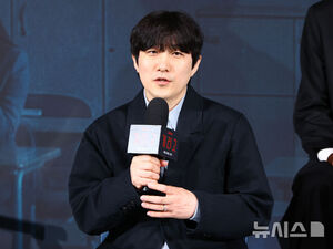 【フォト】ポーズを取るNETFLIXシリーズ『キリゴ』のキャストたち