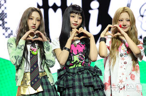 【フォト】「STAYCの妹グループ」UNCHILDがデビュー、6人6色の魅力