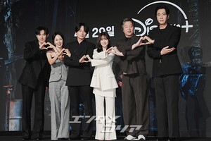 【フォト】1500億ウォンの金塊を追う『ゴールドランド』のキャストたち