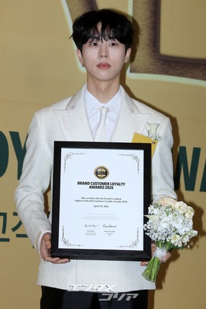 【フォト】キム・ジュンス、イ・ソンミンなど出席　「2026ブランド顧客忠誠度大賞」