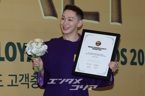 【フォト】キム・ジュンス、イ・ソンミンなど出席　「2026ブランド顧客忠誠度大賞」