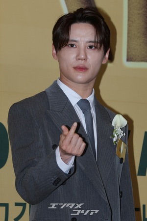 【フォト】キム・ジュンス、イ・ソンミンなど出席　「2026ブランド顧客忠誠度大賞」