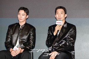 【フォト】パク・ジフン＆イ・サンイ＆ユン・ギョンホ、『炊事兵、伝説になる』記者懇談会