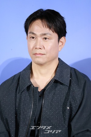 【フォト】 ダンスのカン・ドンウォン、ラップのオム・テグ…『ワイルド・シング』制作報告会の様子