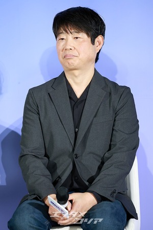 【フォト】 ダンスのカン・ドンウォン、ラップのオム・テグ…『ワイルド・シング』制作報告会の様子
