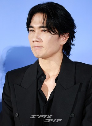 【フォト】 ダンスのカン・ドンウォン、ラップのオム・テグ…『ワイルド・シング』制作報告会の様子