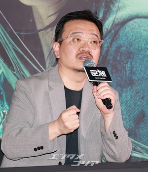 【フォト】アップグレードした新たな「Kゾンビ」の誕生…『群体』メディア試写会