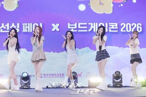 【フォト】広報大使に任命されたRESCENE、祝賀公演でさわやかな魅力アピール